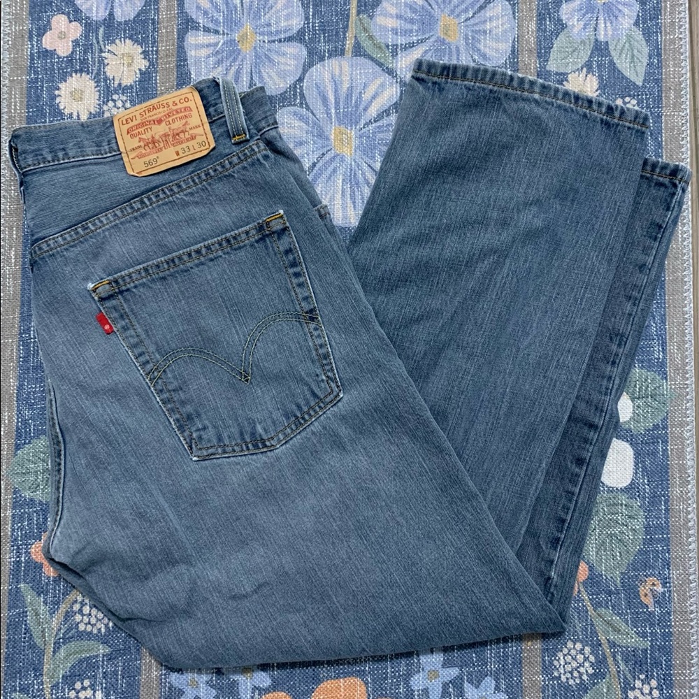 Y2K Levi’s, Vintage 569 Loose Straight stone washed jeans, W33 L30